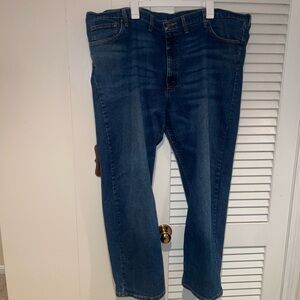 Wrangler Men's Deep Blue Straight Jeans